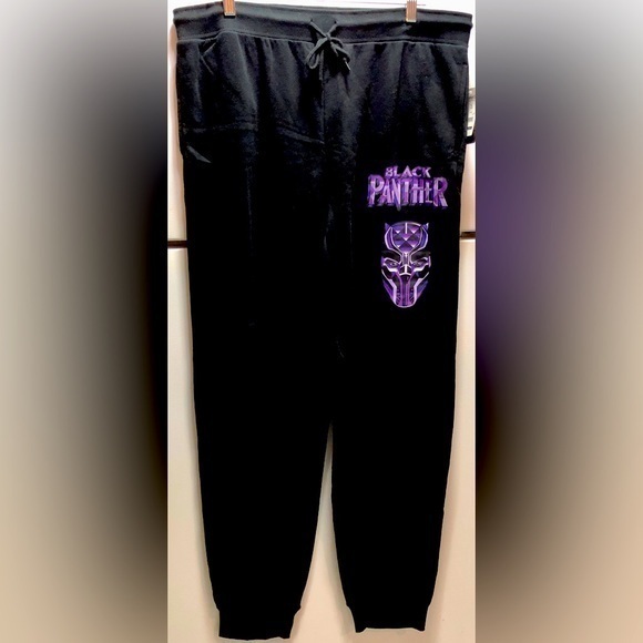 Marvel Other - ⛄️Marvel Legacy Black Panther Unisex Joggers